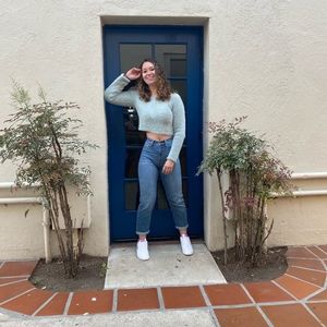 Meet your Posher, Tabitha